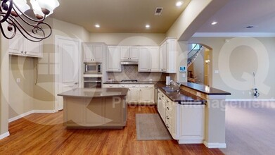 3604 University Park Ln in Irving, TX - Building Photo - Building Photo
