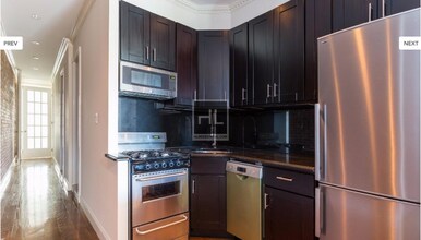 East 6th Street, Unit 3W in New York, NY - Building Photo - Building Photo