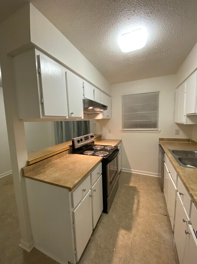 57 Brandon Hall Dr Rentals in Destrehan, LA