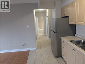 468 Ottawa St N in Hamilton, ON - Building Photo - Building Photo