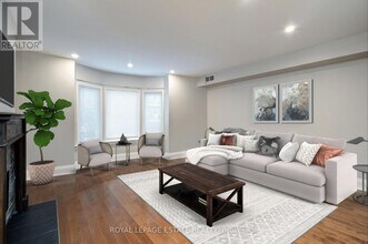 322 Silver Birch Ave in Toronto, ON - Building Photo - Building Photo