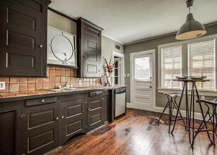 6132 Tremont St in Dallas, TX - Building Photo - Building Photo