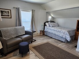 1410 1/2 Phillips Ave in Dayton, OH - Building Photo