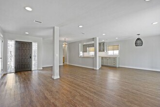 14769 Tacuba Dr in La Mirada, CA - Building Photo - Building Photo