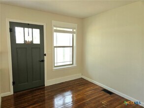 7818 Barbarosa Rd in New Braunfels, TX - Building Photo - Building Photo