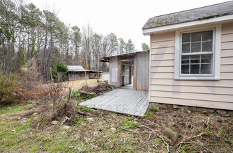 404 Scarlett Mountain Rd in Hillsborough, NC - Building Photo - Building Photo