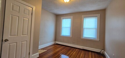 79-81 Union St in Quincy, MA - Building Photo - Building Photo