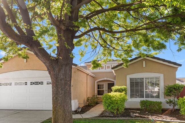 property at 1634 Sierra Creek Dr