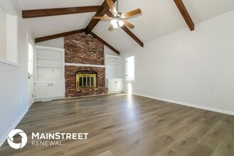 4012 NW Delwood Ct in Blue Springs, MO - Building Photo - Building Photo