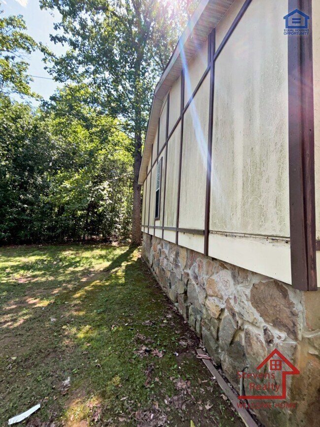 62 Bybee Woods Dr in McMinnville, TN - Building Photo - Building Photo