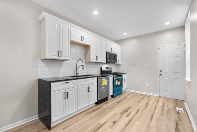 property at 232 N Patterson Park Ave