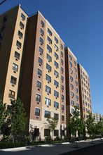 The Solara Cooperatives in Bronx, NY - Foto de edificio - Building Photo