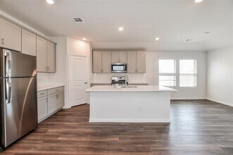 380 Mohan Dr in Royse City, TX - Building Photo - Building Photo