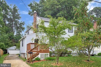 509 Denham Rd in Rockville, MD - Building Photo - Building Photo