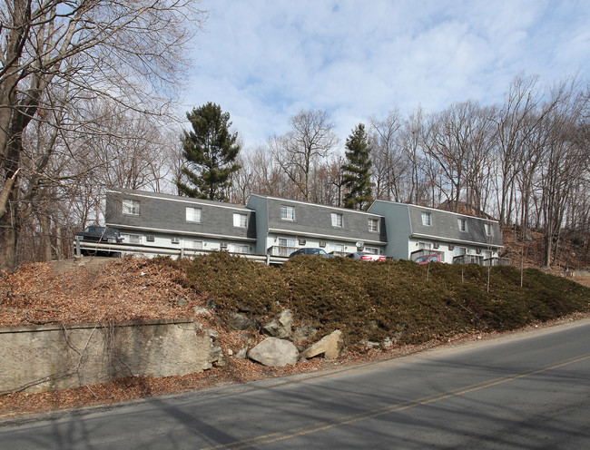 Concord Terrace in Waterbury, CT - Building Photo - Building Photo