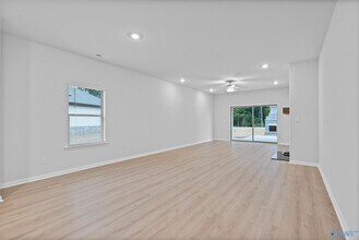 15008 Greenleaf Dr in Athens, AL - Building Photo - Building Photo
