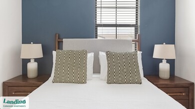 9242 W Russell Rd, Unit 14-306 in Las Vegas, NV - Building Photo - Building Photo