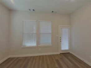 1109 Fallgate Dr in Saginaw, TX - Building Photo - Building Photo