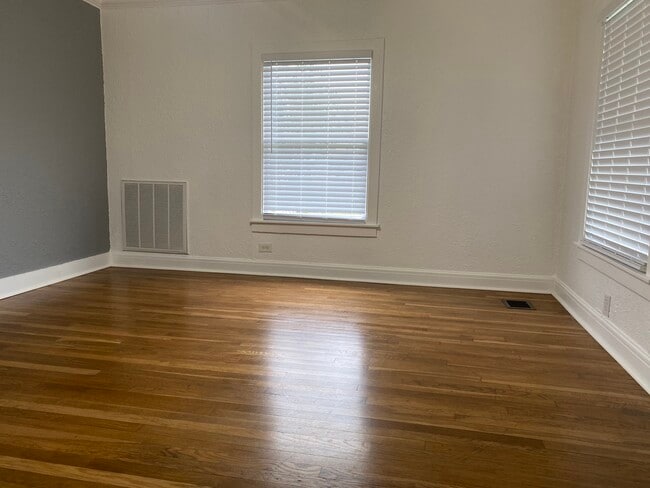 433 Robert Dr in Corpus Christi, TX - Building Photo - Building Photo