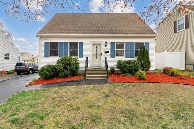 property at 43 W Elderkin Ave
