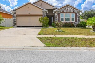 2211 Anoka Way in Leesburg, FL - Building Photo