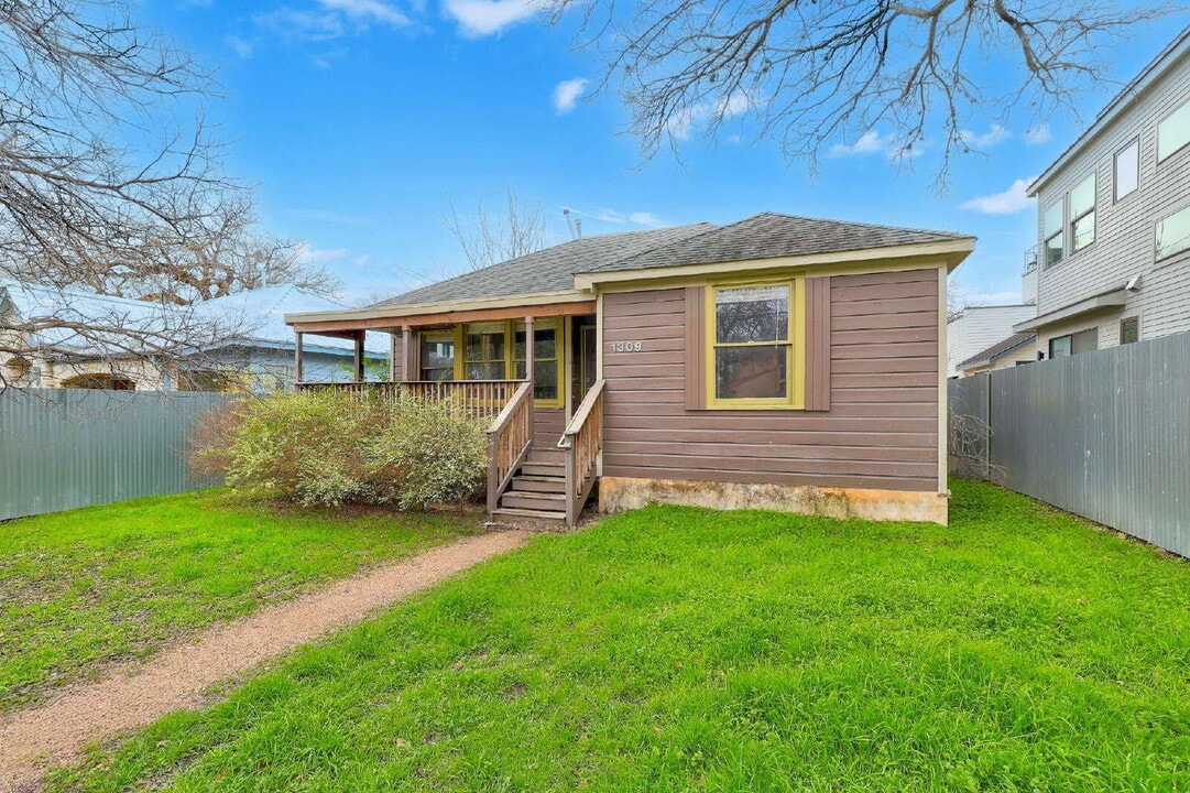 1309 E 13th St in Austin, TX - Building Photo