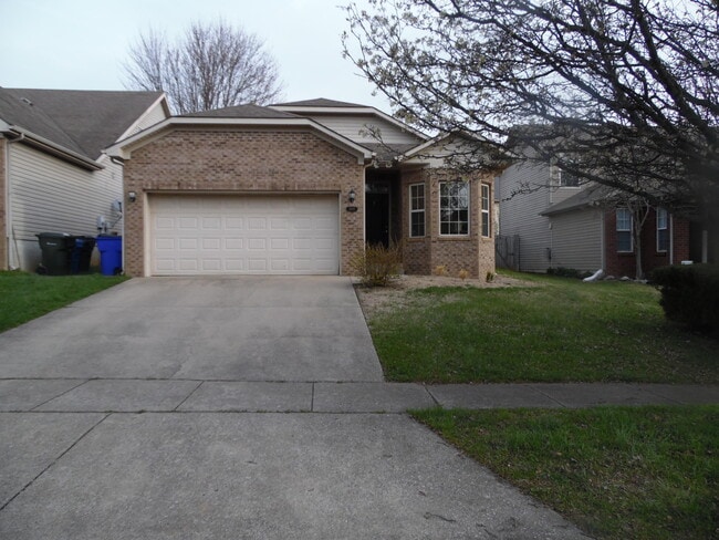 property at 3005 Roundway Down Ln