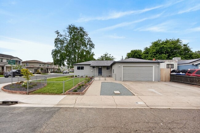 property at 720 Olive Ct