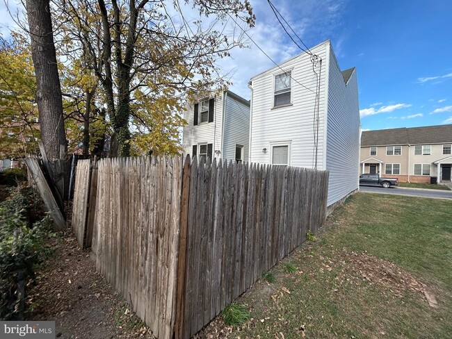 1644 N 4th St in Harrisburg, PA - Building Photo - Building Photo