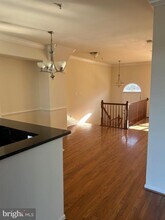 11921 Little Seneca Pkwy in Clarksburg, MD - Foto de edificio - Building Photo