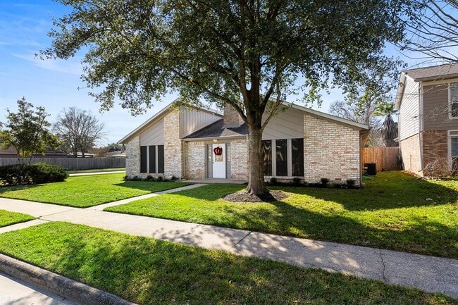 29003 Stapleford St in Spring, TX - Building Photo - Building Photo