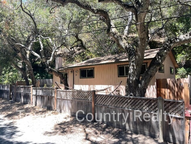 23 Southbank Rd in Carmel Valley, CA - Building Photo - Building Photo