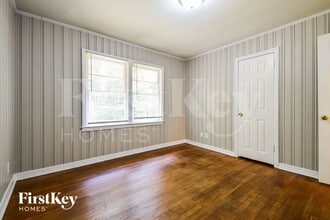 3720 Boulder Park Dr SW in Atlanta, GA - Building Photo - Building Photo