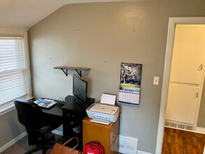 190 Whitehall Ave, Unit Lower in Buffalo, NY - Building Photo - Building Photo