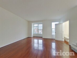 11922 Cooperstown Pl in Waldorf, MD - Foto de edificio - Building Photo