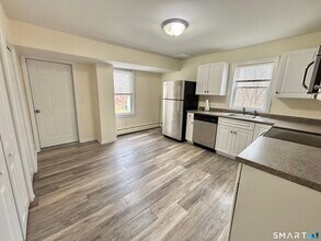 61 Scotland Ave in Madison, CT - Building Photo - Building Photo