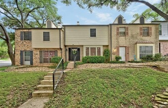 6637 Valleyside Rd in Austin, TX - Building Photo - Building Photo