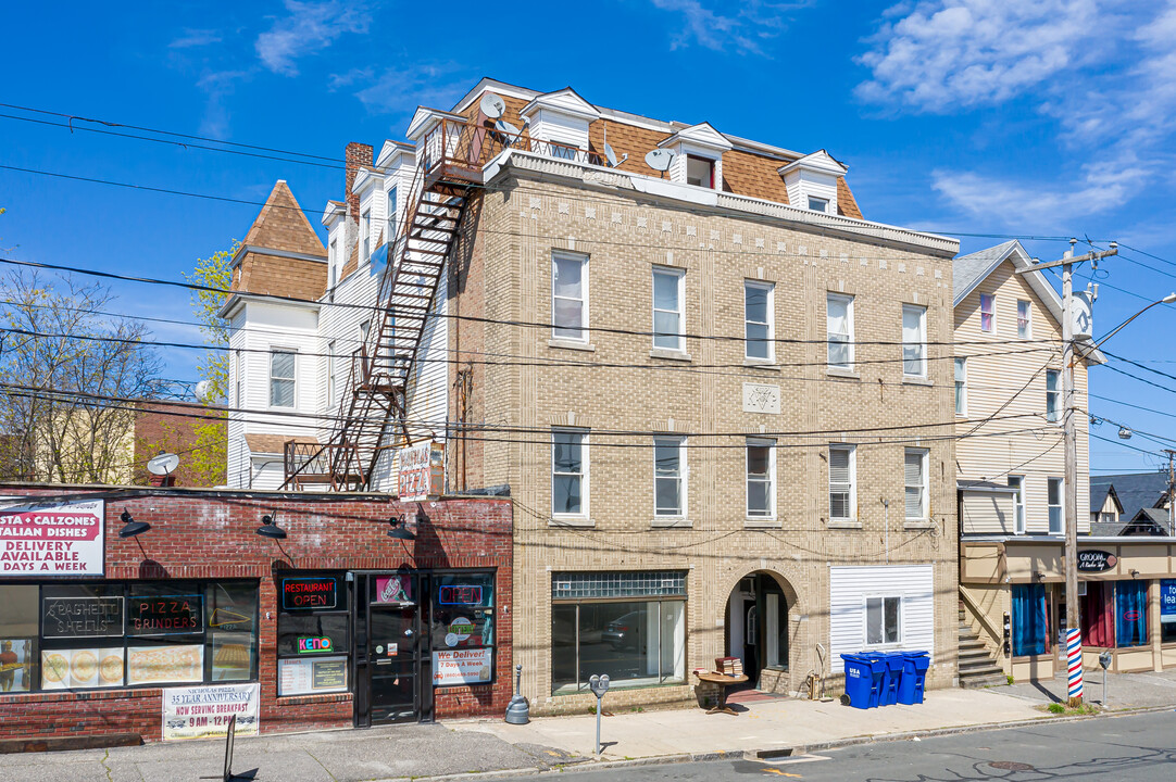 82 WATER STREET, in Torrington, CT - Building Photo