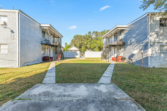 1601-09 Lesseps St in New Orleans, LA - Building Photo - Building Photo