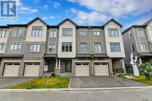 72 Barn Swallow Private in Ottawa, ON - Building Photo
