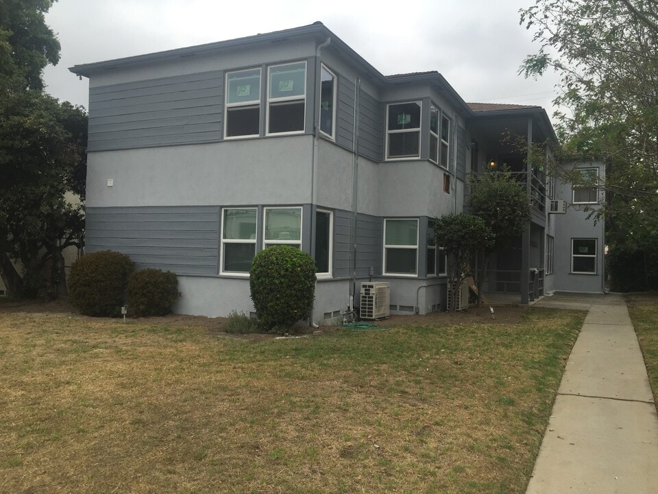 809 N. Adams St., Unit Apt C in Glendale, CA - Foto de edificio