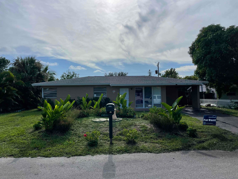 1641 NW 1st Ave in Pompano Beach, FL - Building Photo