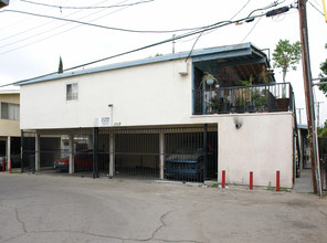 1358 N Parkside Dr in Ontario, CA - Building Photo - Building Photo