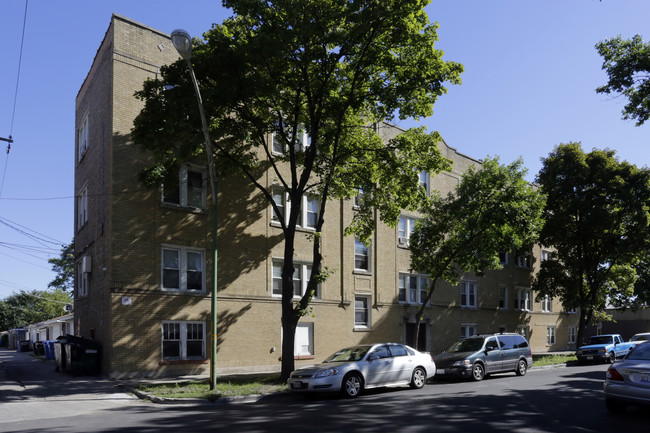 Belmont Cragin in Chicago, IL - Building Photo - Building Photo