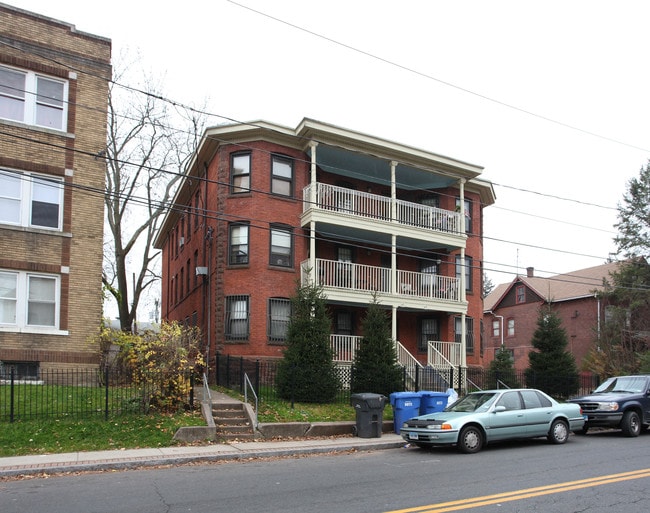 31-33 Capen St in Hartford, CT - Building Photo - Building Photo