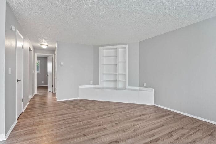 9135 SE Clackamas Rd in Clackamas, OR - Building Photo