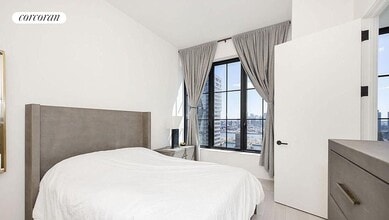 959 1st Ave in New York, NY - Building Photo - Building Photo