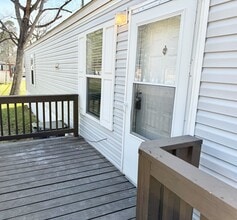 130 Janice St in Conroe, TX - Building Photo - Building Photo