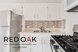 932 Irolo St in Los Angeles, CA - Building Photo - Building Photo
