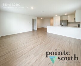 4631 Carlstrom Ln in Pensacola, FL - Building Photo - Building Photo